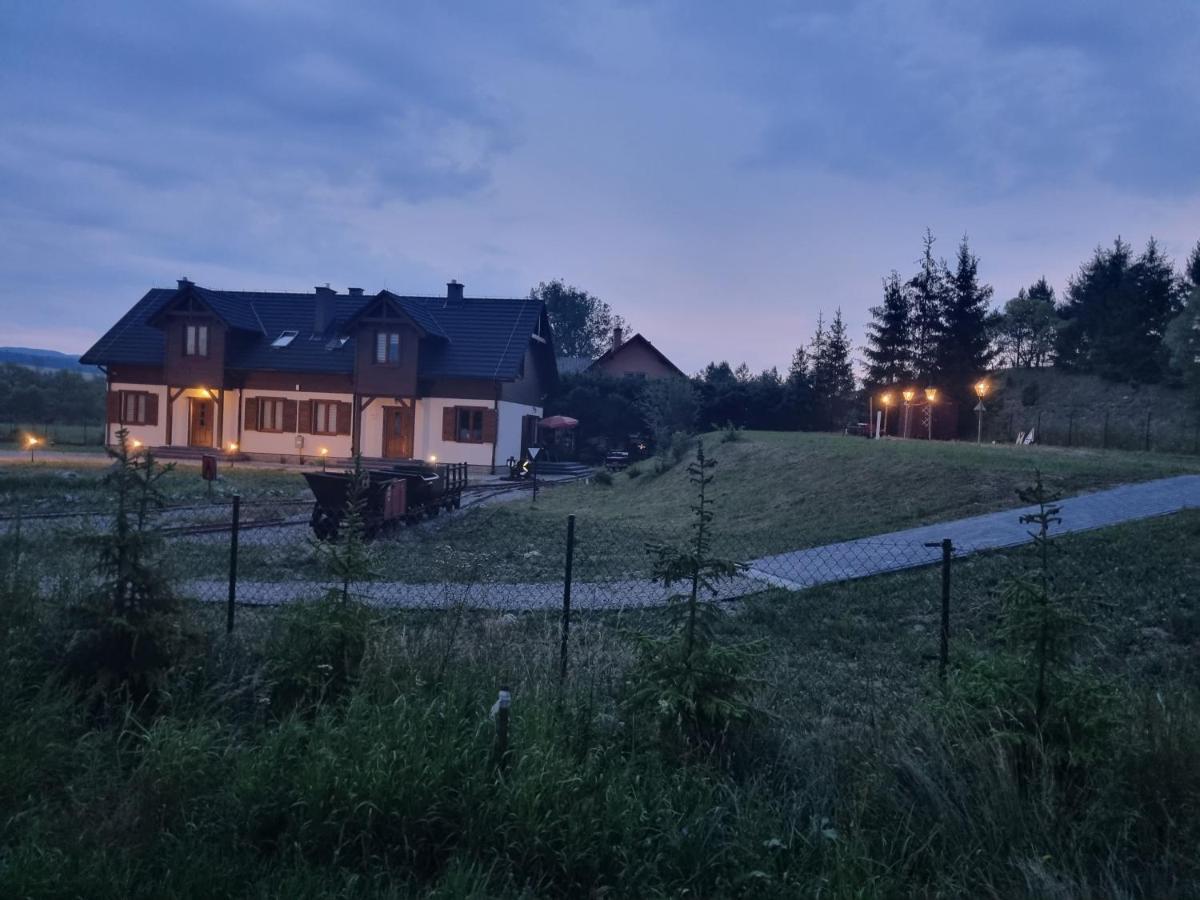 Kolejowy Smolnik Lägenhet Smolnik  Exteriör bild